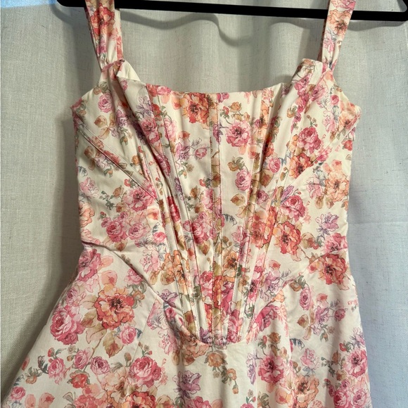 House of CB Saira Midi - Picture 8 of 9